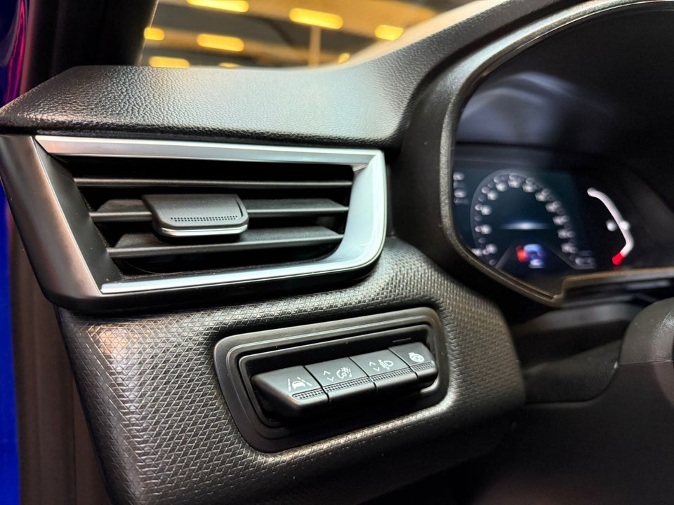 Renault Clio V 1,0 TCe 90 Intens X-tr. 5d