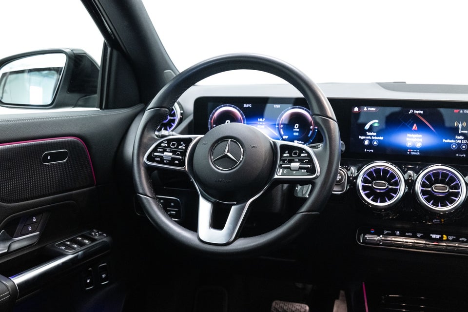 Mercedes GLA250 e 1,3 Progressive aut. 5d