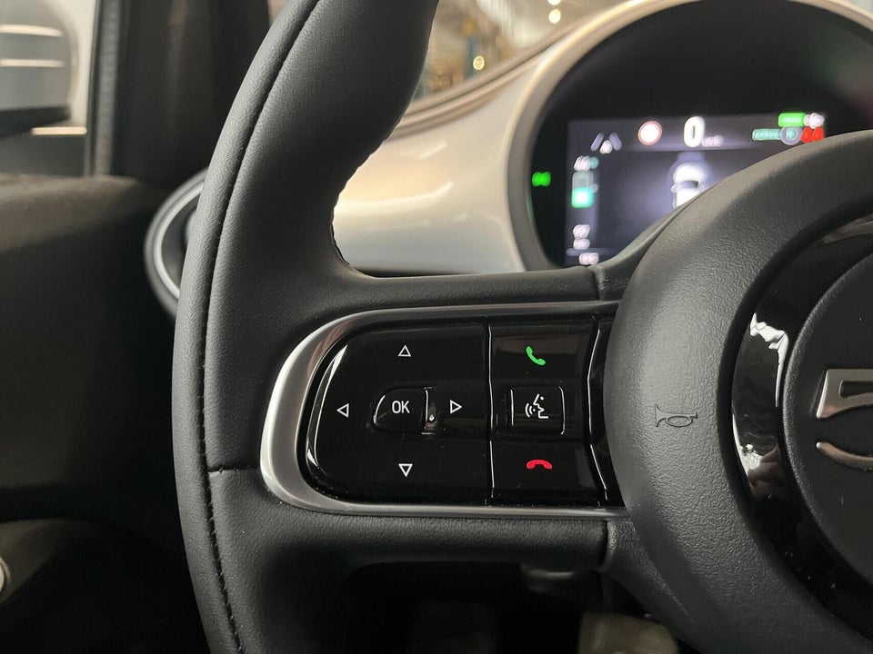 Fiat 500e 42 Icon 3+1 4d