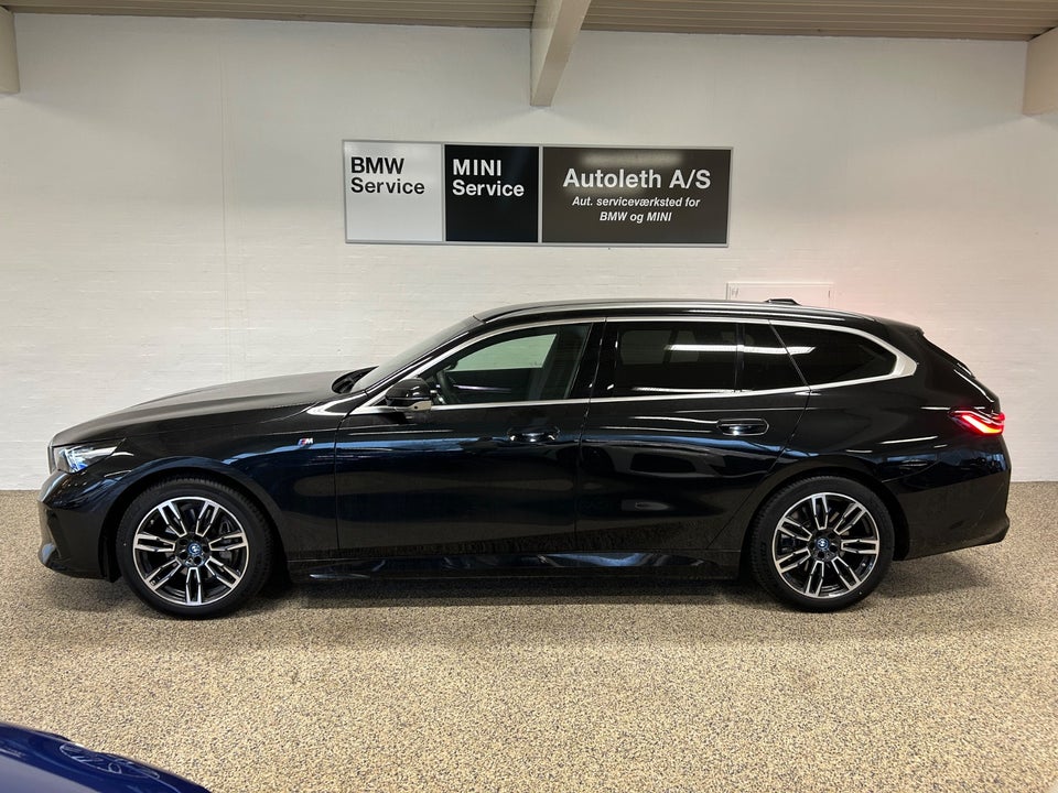 BMW i5 eDrive40 Touring Fully Charged M-Sport 5d