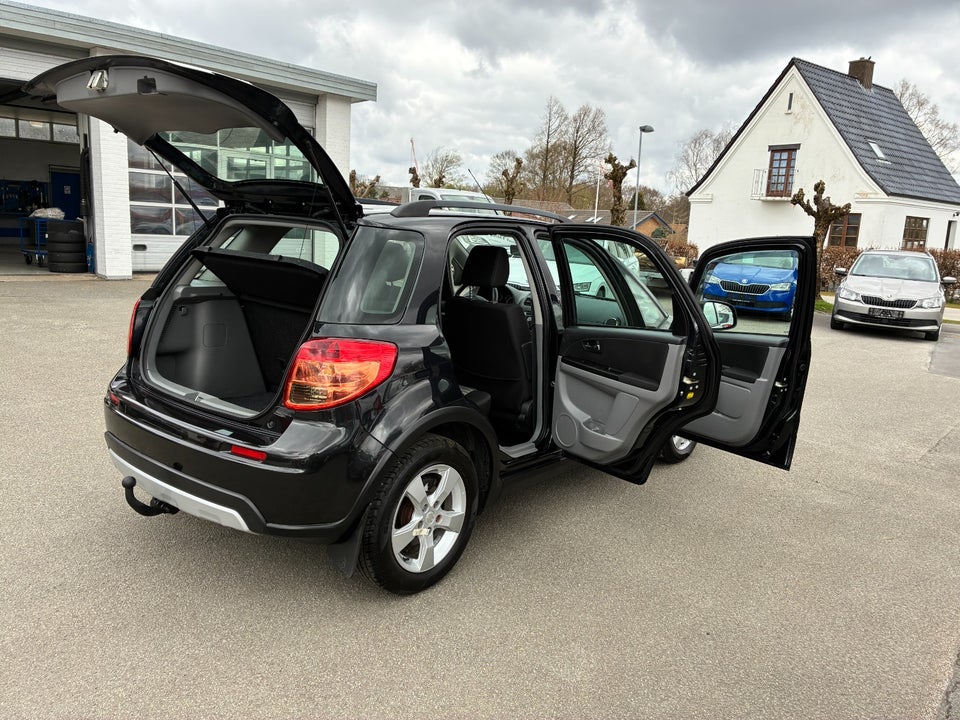 Suzuki SX4 1,6 CombiBack GLX 5d