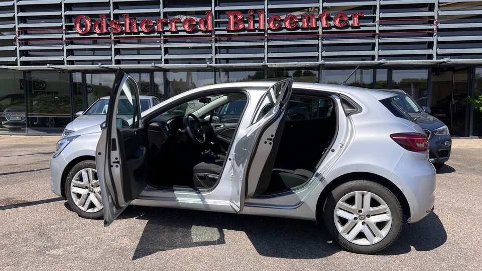 Renault Clio V 1,0 TCe 100 Zen 5d