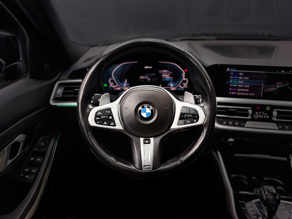 BMW 330e 2,0 Touring M-Sport xDrive aut. 5d