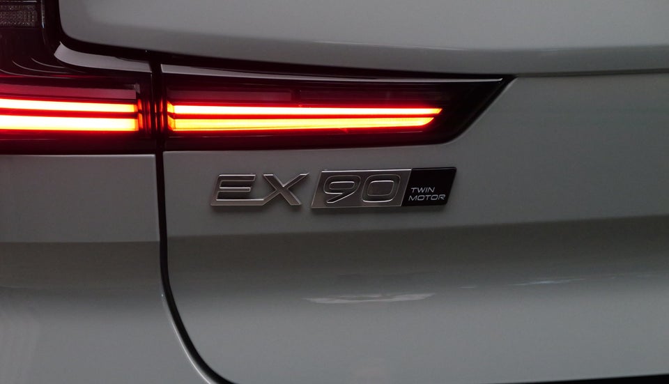 Volvo EX90 Twin Ultra 7prs 5d