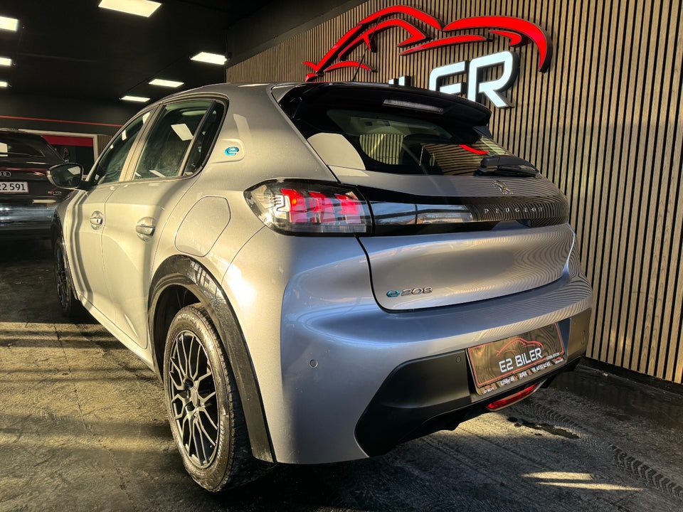 Peugeot e-208 50 Active 5d