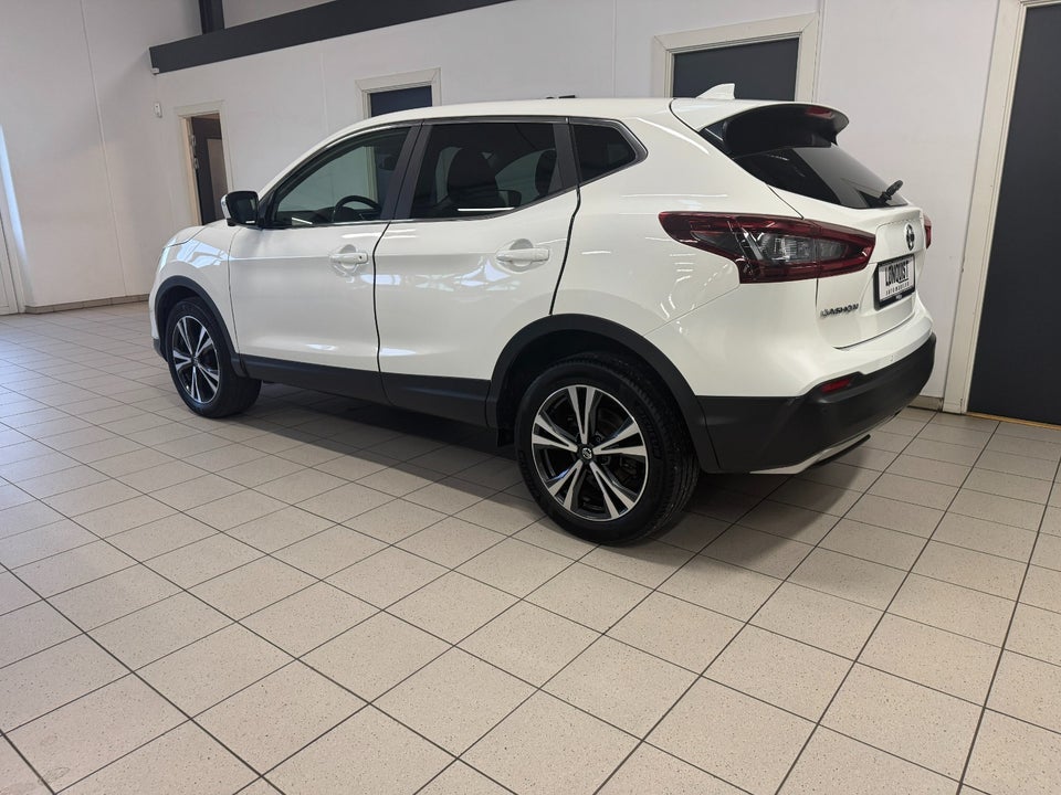 Nissan Qashqai 1,3 Dig-T 160 N-Connecta DCT 5d