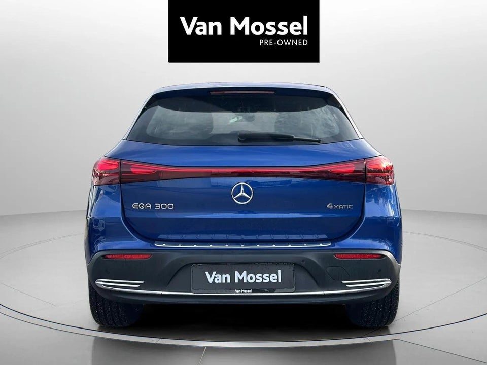 Mercedes EQA300 Progressive 4Matic 5d