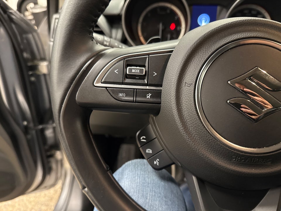 Suzuki Swift 1,2 mHybrid Exclusive CVT 5d