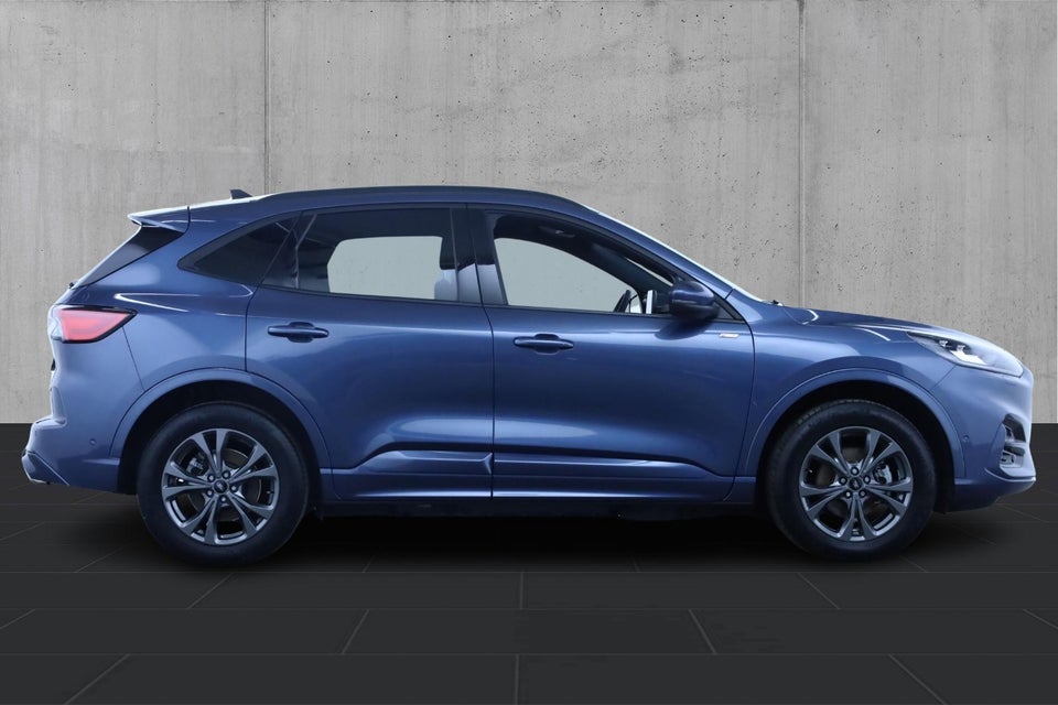 Ford Kuga 2,5 PHEV ST-Line CVT 5d