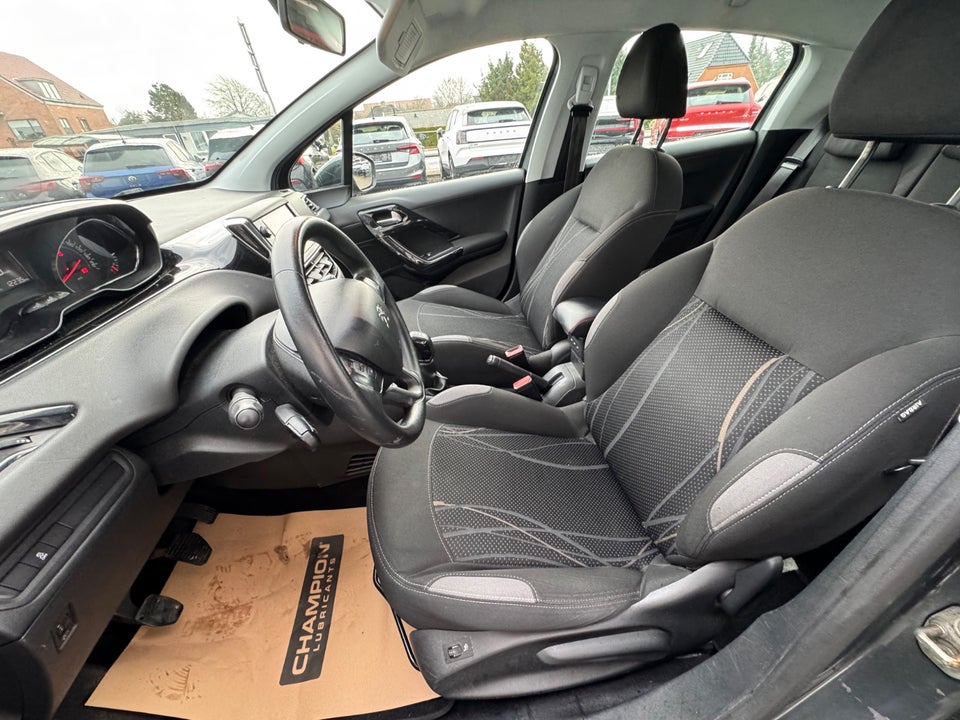 Peugeot 208 1,4 HDi 68 Active 5d