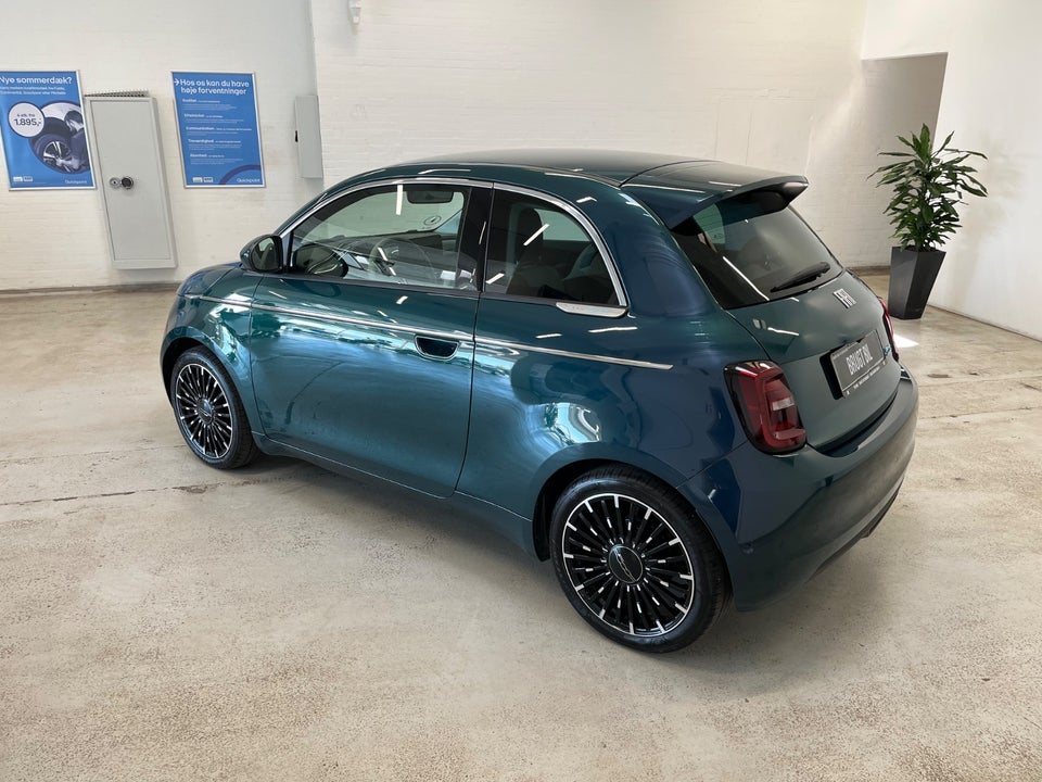 Fiat 500e 42 la Prima 3+1 4d