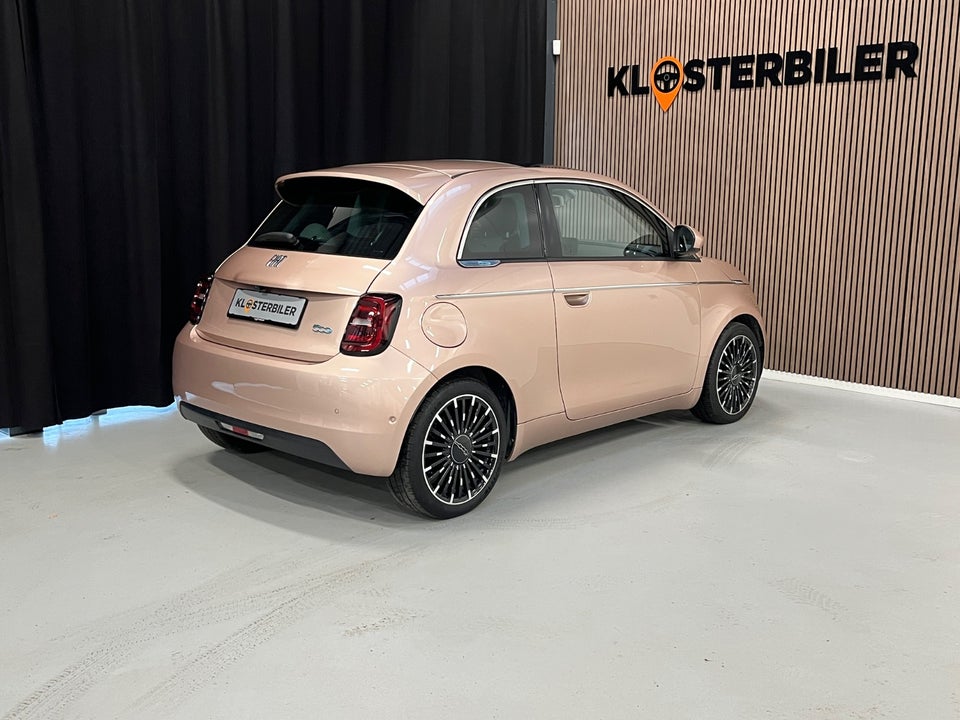 Fiat 500e 42 la Prima Sky 3d
