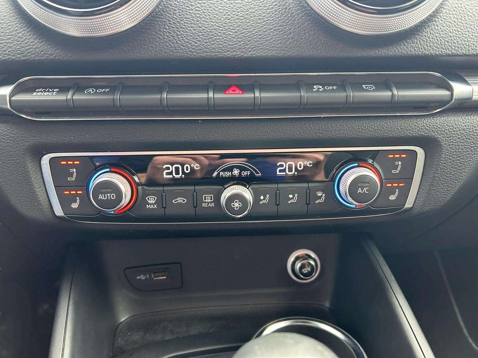 Audi A3 40 TFSi Sport Cabriolet S-tr. 2d