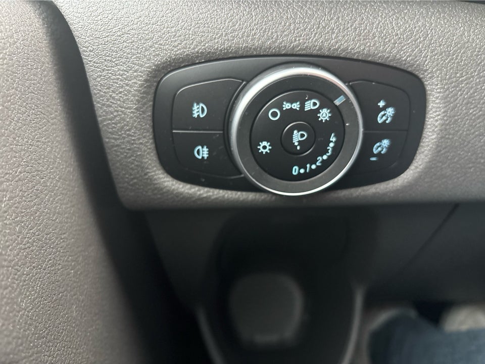 Ford Transit Custom 300L 2,0 TDCi 130 Trend