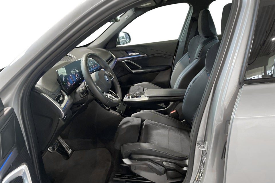 BMW iX1 eDrive20 M-Sport 5d