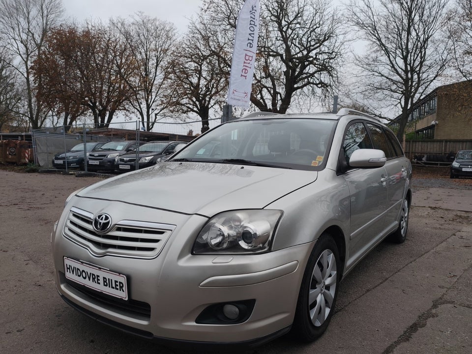 Toyota Avensis 1,8 VVT-i Sol stc. 5d
