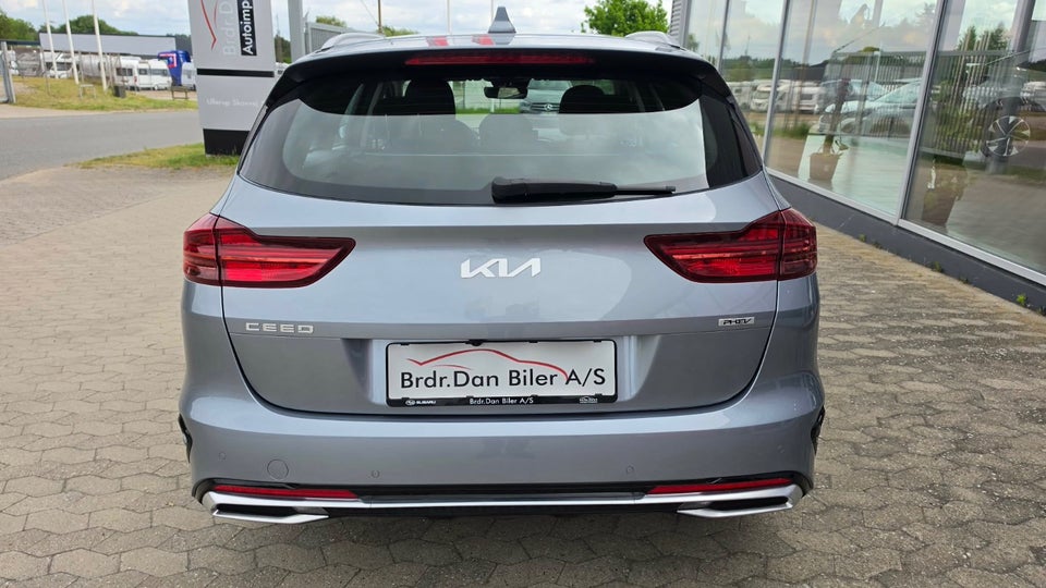 Kia Ceed 1,6 PHEV Prestige SW DCT 5d