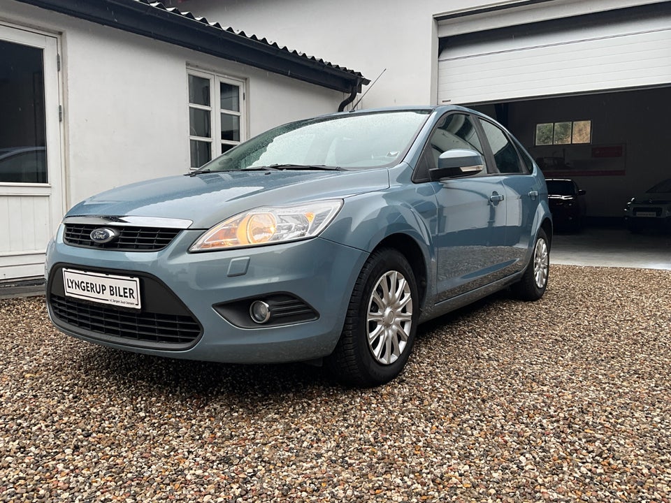 Ford Focus 1,6 Ambiente 3d
