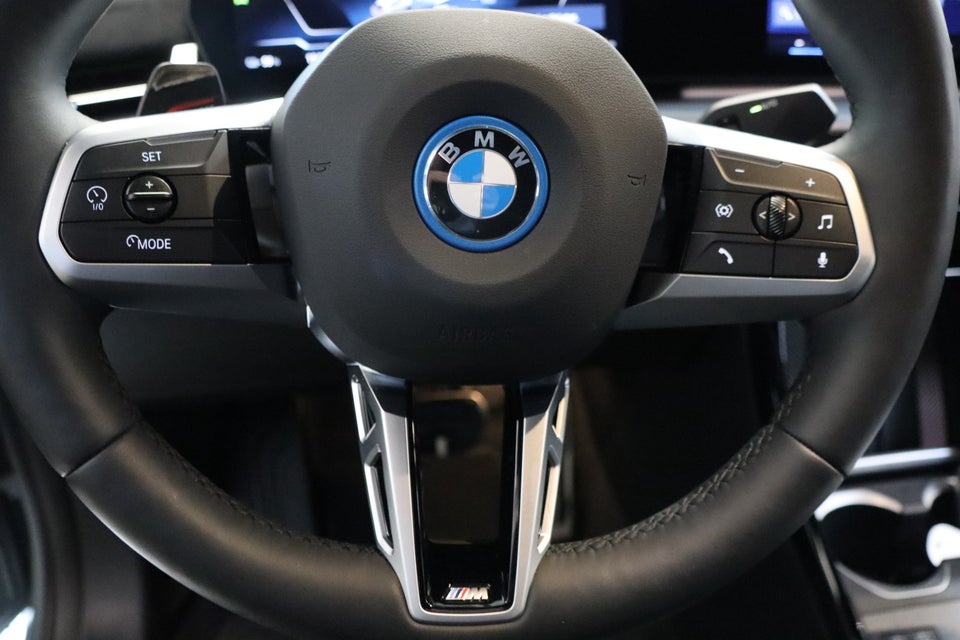 BMW iX2 eDrive20 M-Sport Premium 5d