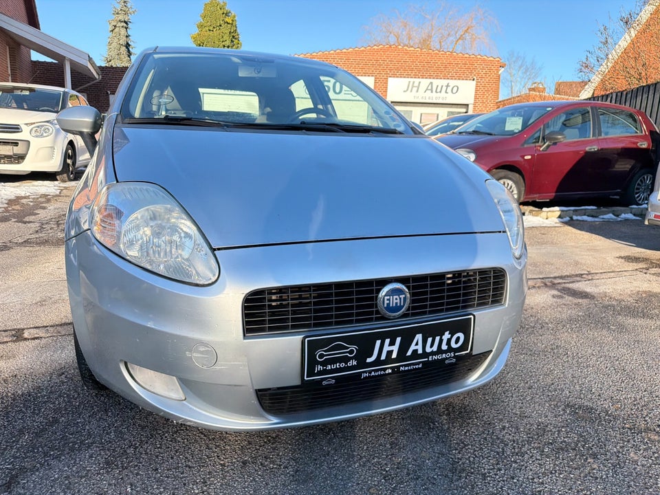 Fiat Grande Punto 1,4 Dynamic 5d