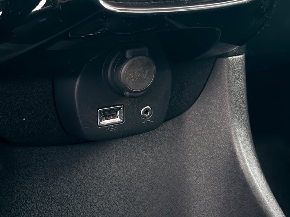 Citroën C1 1,0 VTi Shine 5d