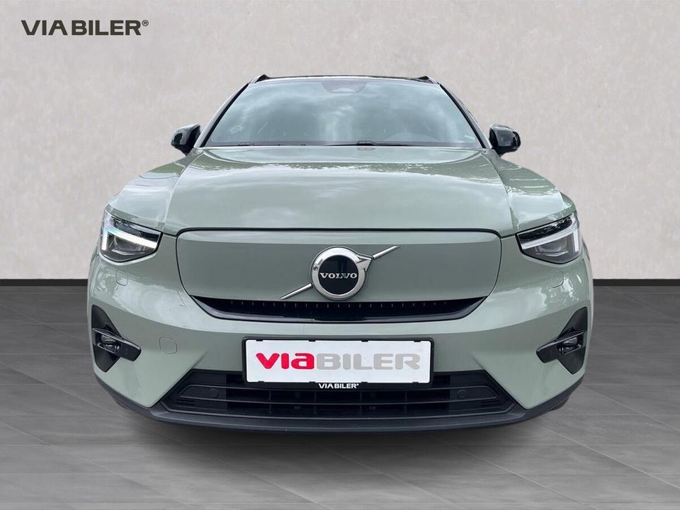 Volvo XC40 ReCharge Extended Range Plus 5d