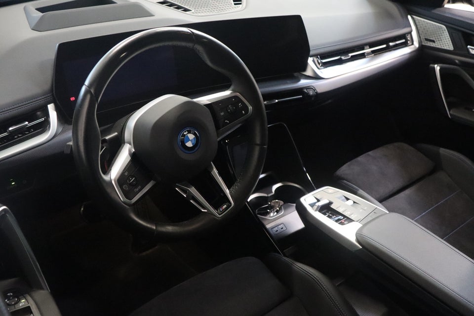 BMW iX1 xDrive30 Fully Charged M-Sport 5d