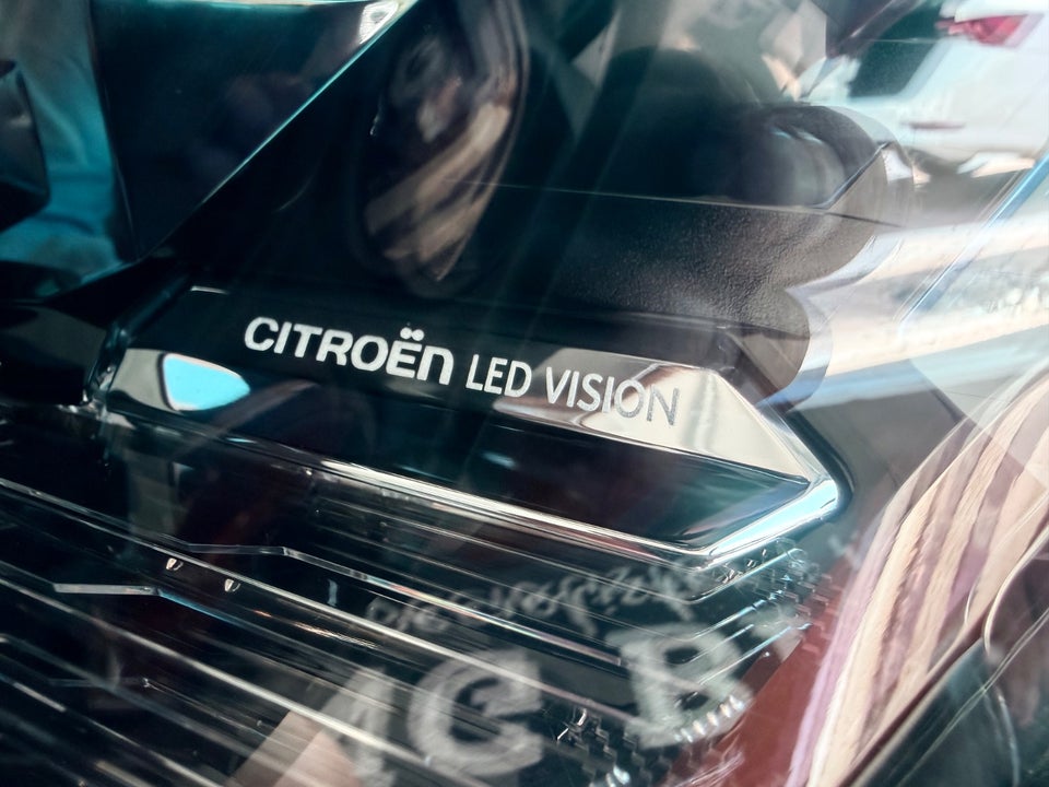 Citroën C4 1,2 PureTech 100 Iconic 5d