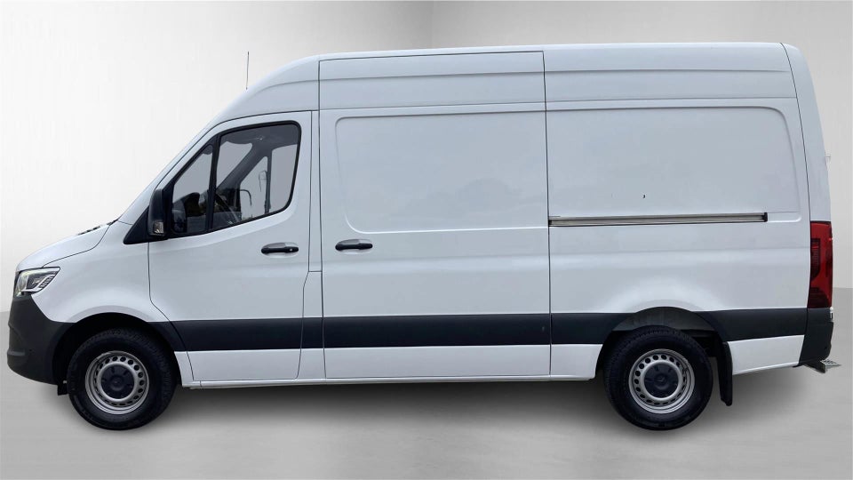 Mercedes Sprinter 317 2,0 CDi A2 Kassevogn aut. RWD