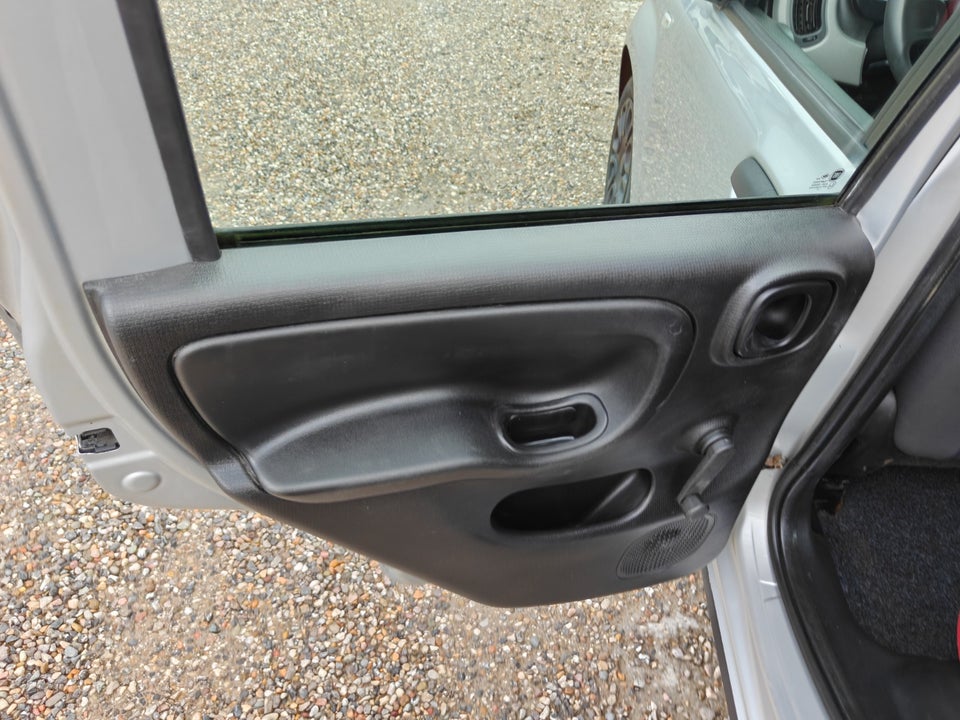 Fiat Panda 1,2 69 Easy 5d