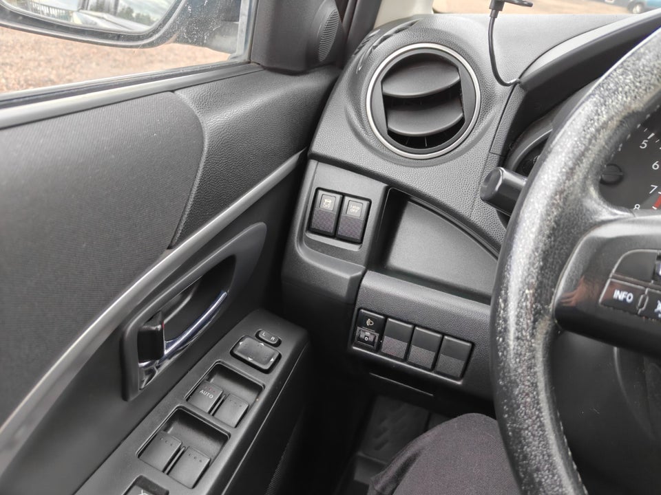 Mazda 5 2,0 Sport 7prs 5d
