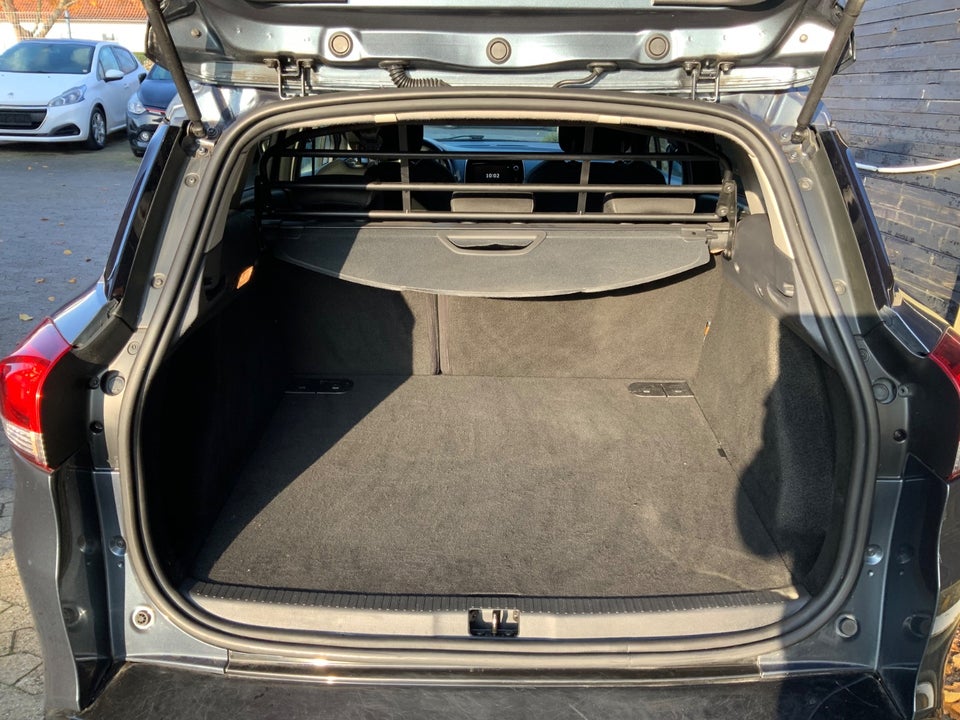 Renault Clio IV 0,9 TCe 90 Limited Sport Tourer 5d