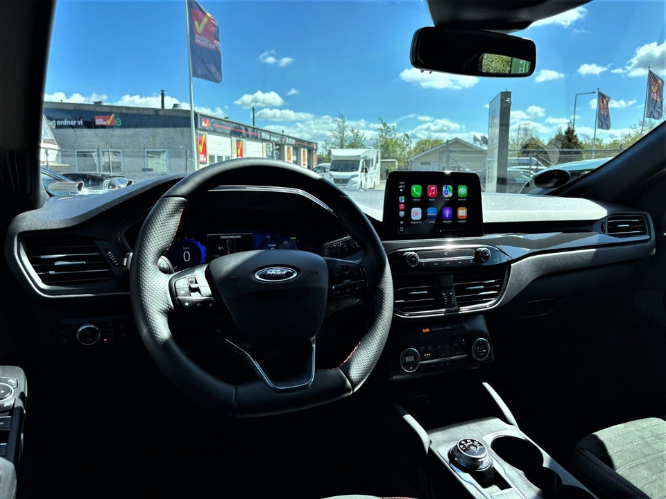 Ford Kuga 2,5 PHEV ST-Line X CVT 5d