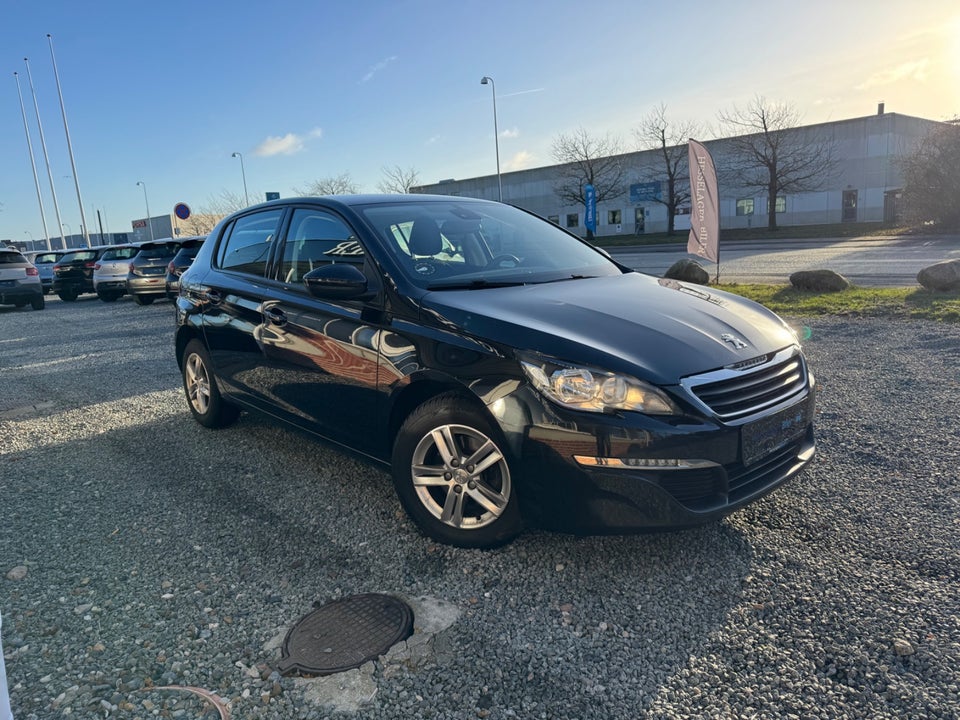 Peugeot 308 1,6 BlueHDi 120 Active 5d