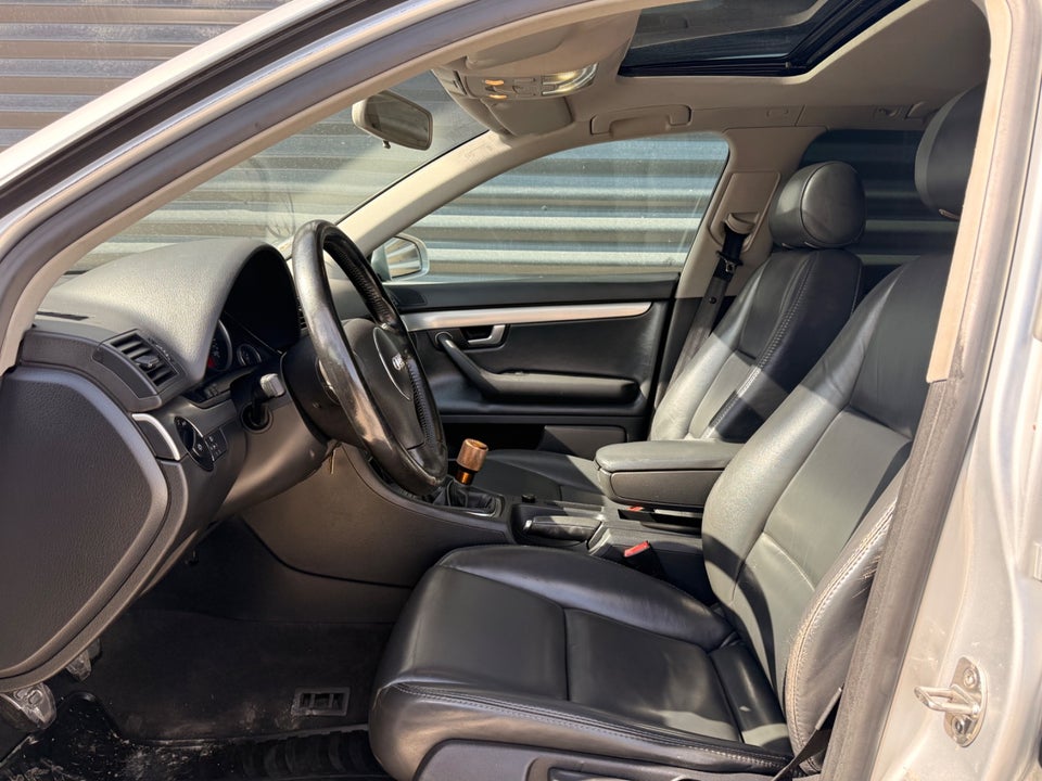Audi A4 1,8 T 163 Avant quattro 5d