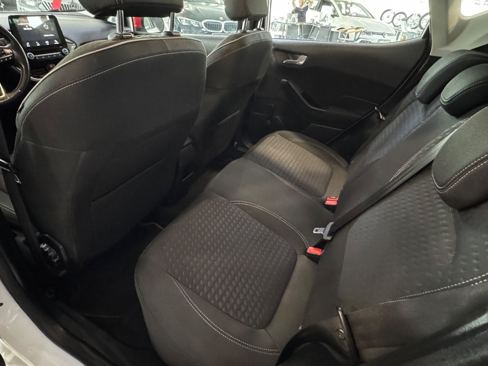 Ford Fiesta 1,0 EcoBoost Titanium 5d