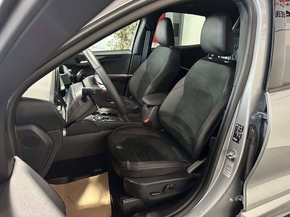 Ford Kuga 2,5 PHEV ST-Line X CVT Van 5d