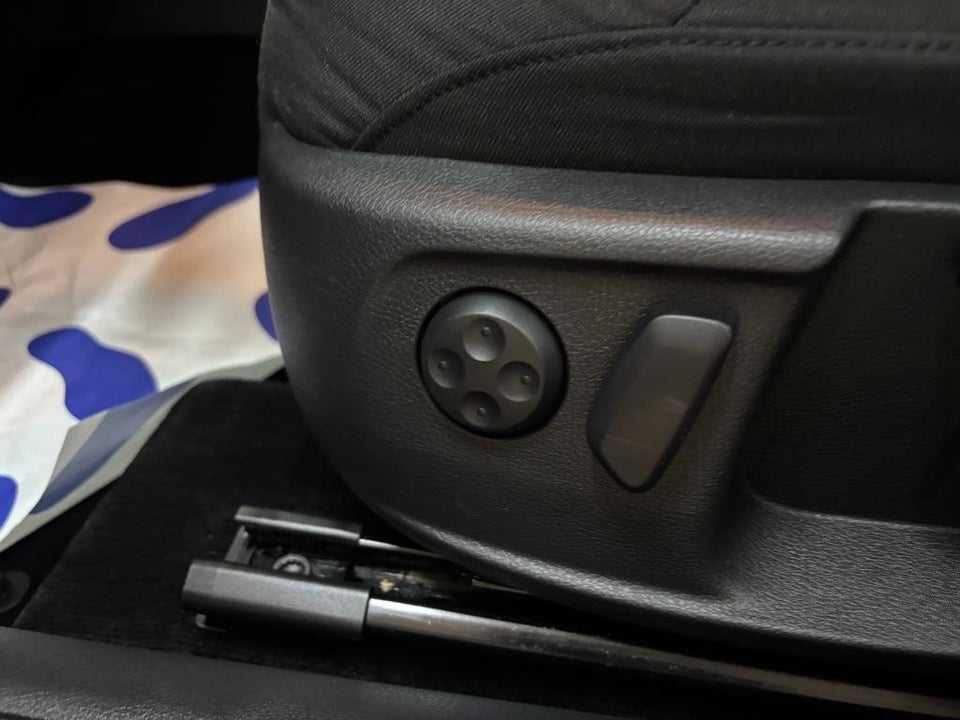 VW Passat 1,6 TDi 105 Comfortline Variant BMT 5d