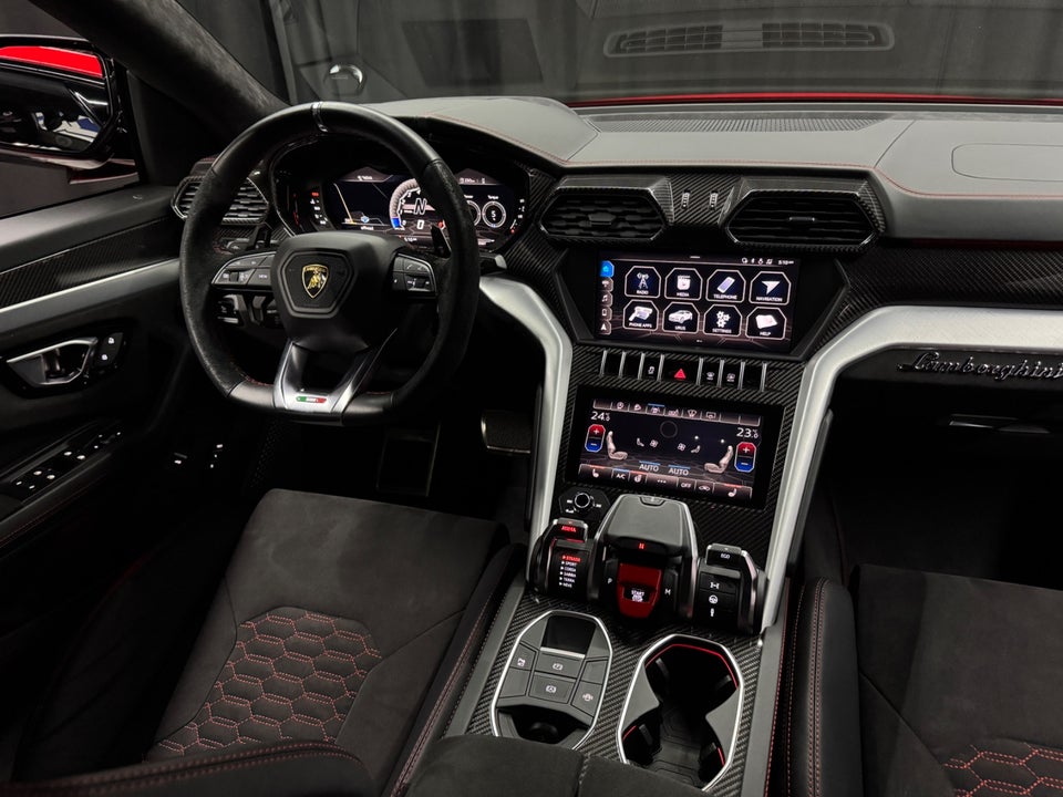 Lamborghini Urus 4,0  5d