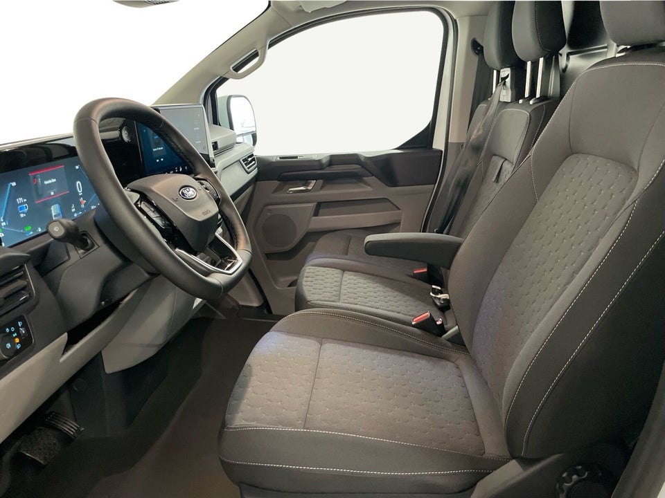 Ford E-Transit Custom 320L 64 Limited