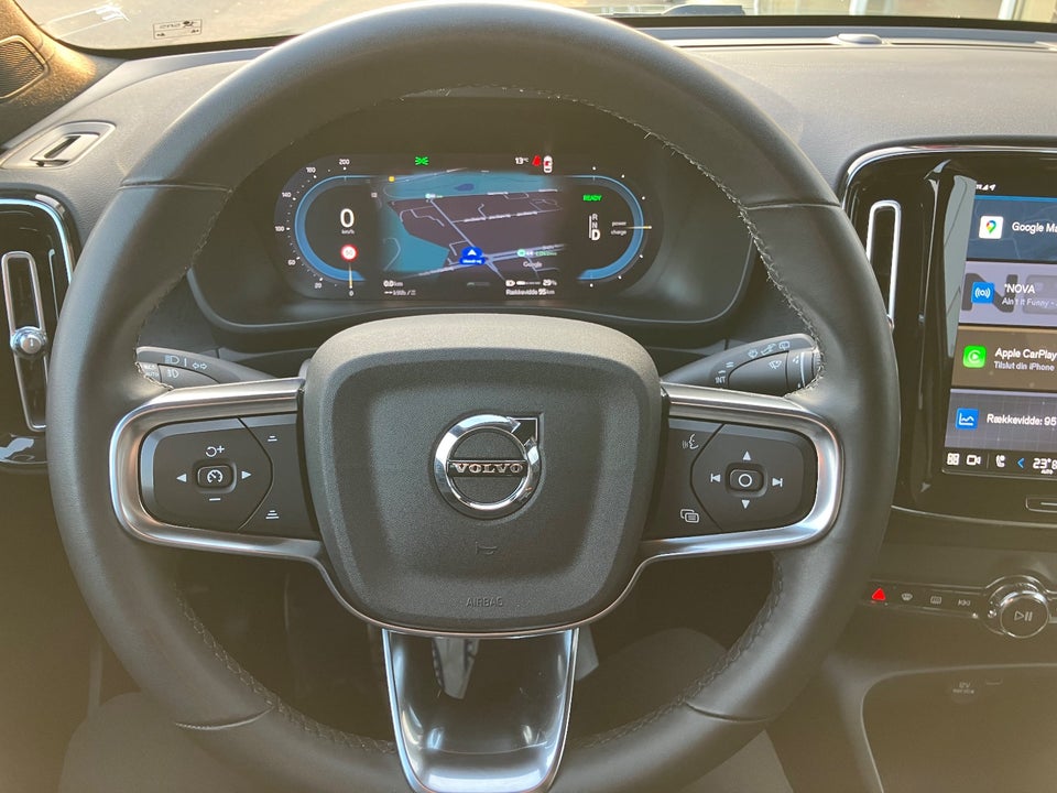 Volvo XC40 P6 ReCharge Plus 5d