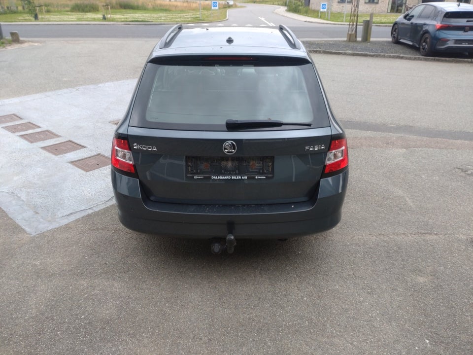 Skoda Fabia 1,0 TSi 110 Style Tour Combi DSG 5d