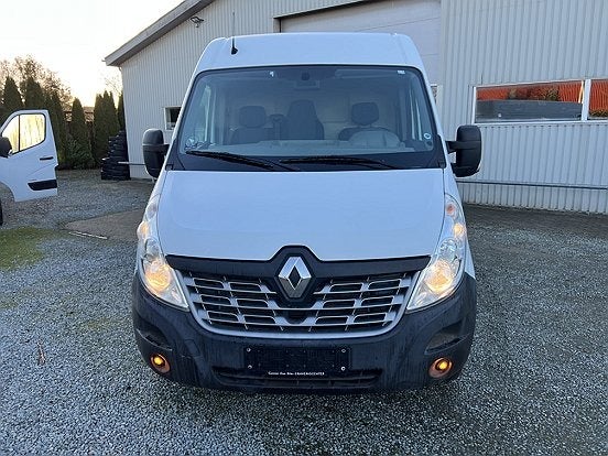 Renault Master III T35 2,3 dCi 145 L2H2 Kassevogn
