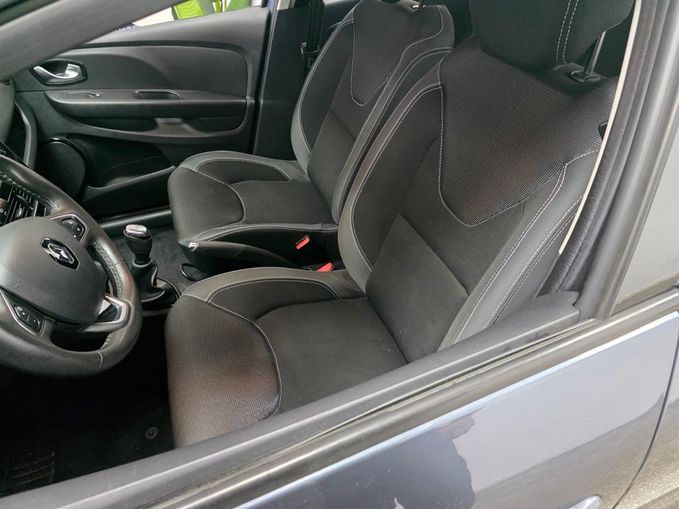 Renault Clio IV 0,9 TCe 90 Limited Sport Tourer 5d