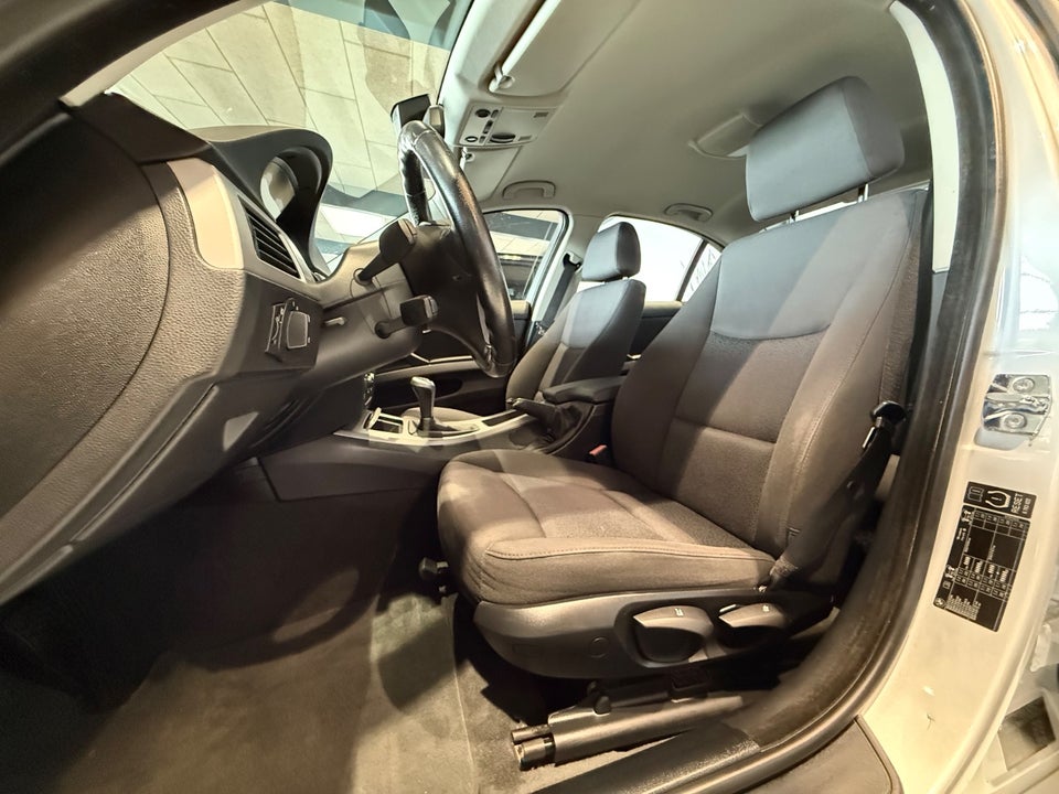 BMW 318d 2,0  4d
