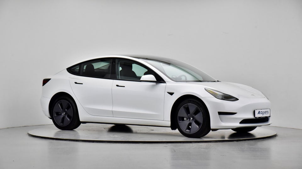 Tesla Model 3 RWD 4d