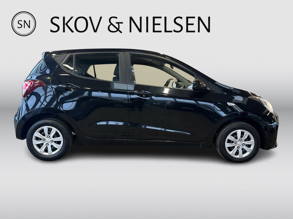 Hyundai i10 1,0 Touch 5d