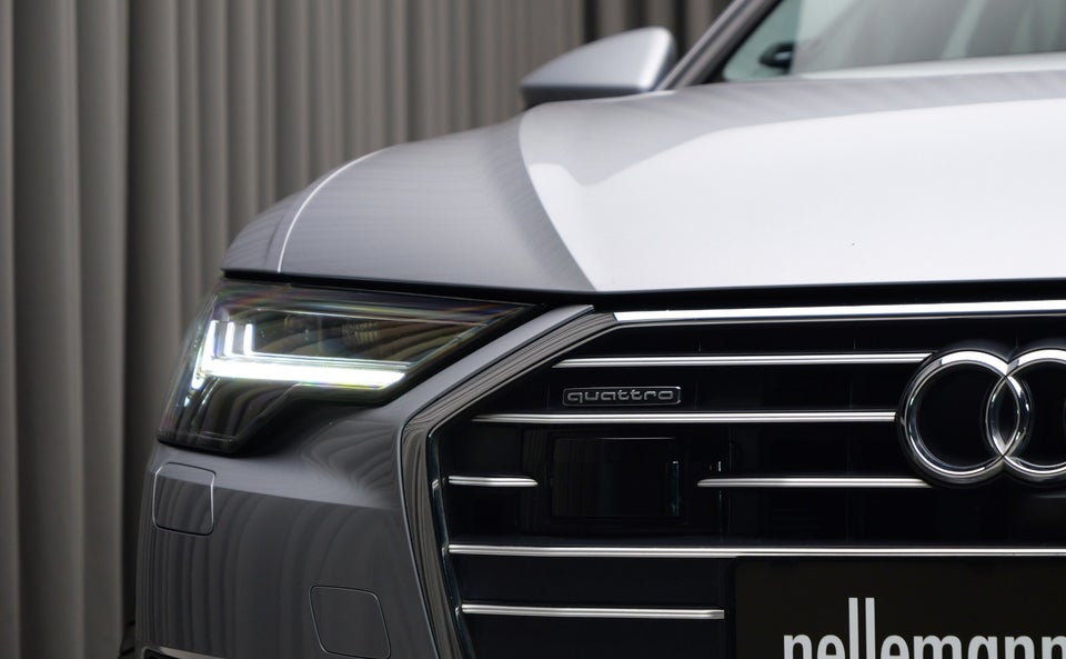 Audi A6 50 TFSi e Sport quattro S-tr. 4d