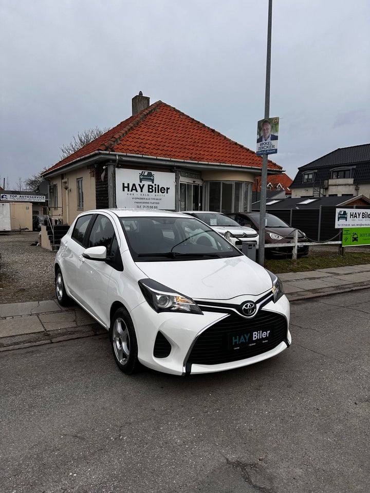 Toyota Yaris 1,0 VVT-i T2 Komfort 5d