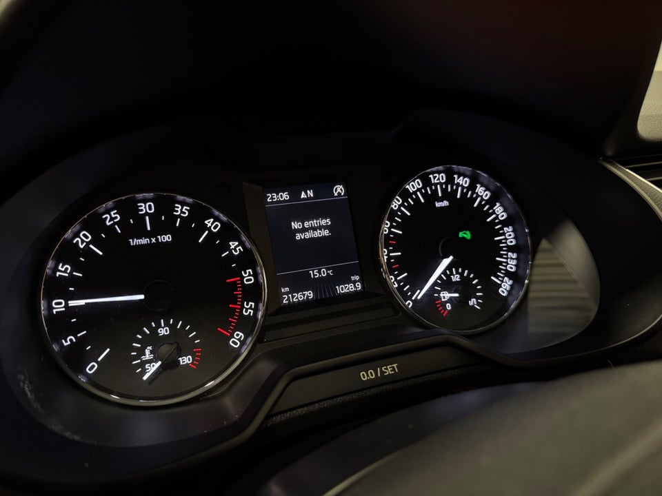 Skoda Octavia 2,0 TDi 150 Ambition Combi DSG 5d